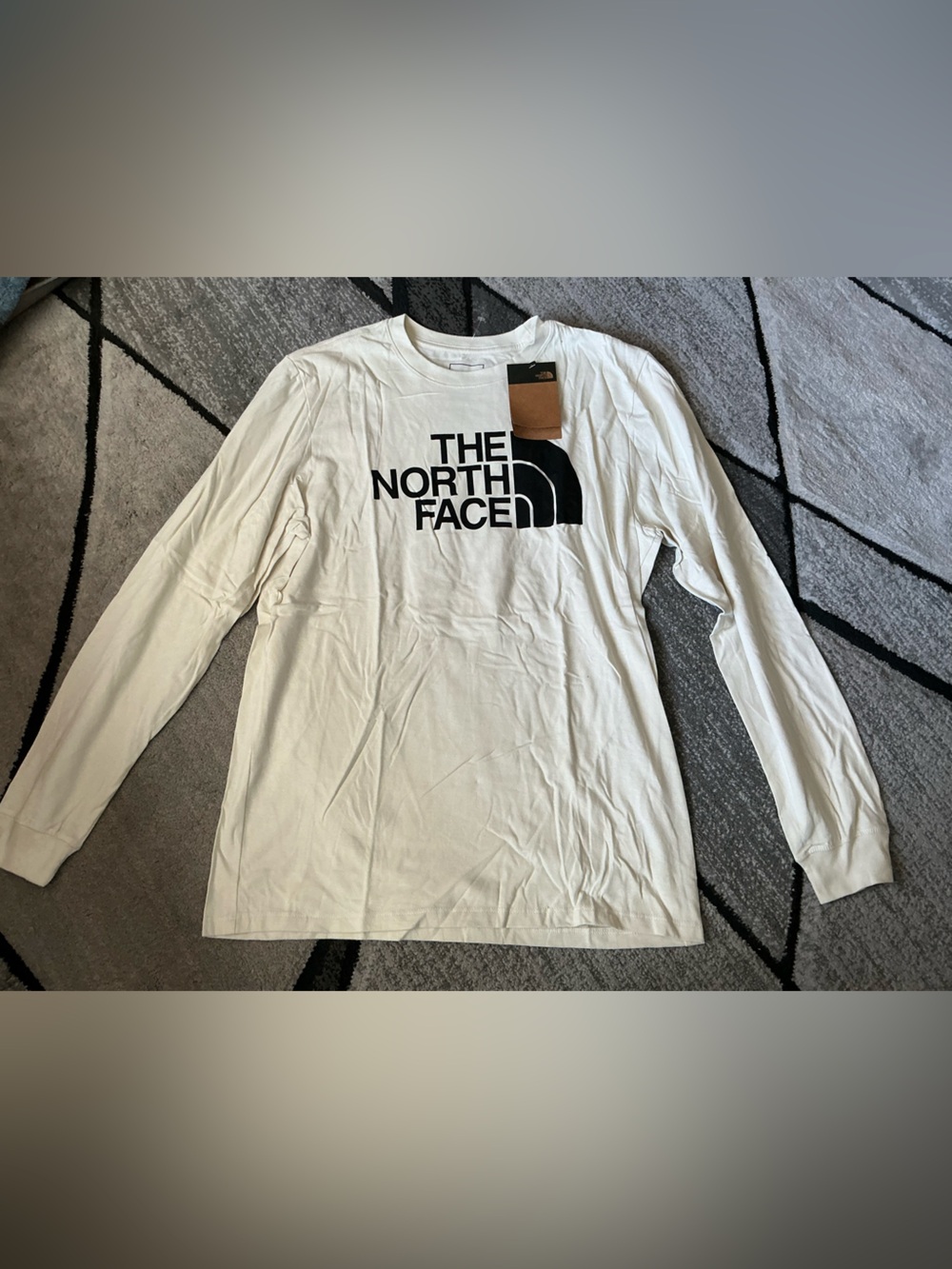 Size Large - The North Face Logo Vintage White Cotton Long Sleeve Tee Shirt